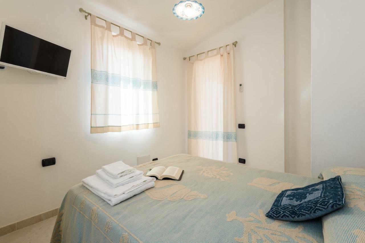 Apartamento Le Due Isole Olbia Exterior foto